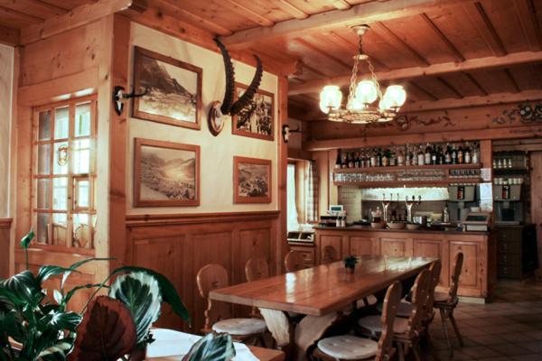 Hotel Saanerhof Gstaad Dış mekan fotoğraf